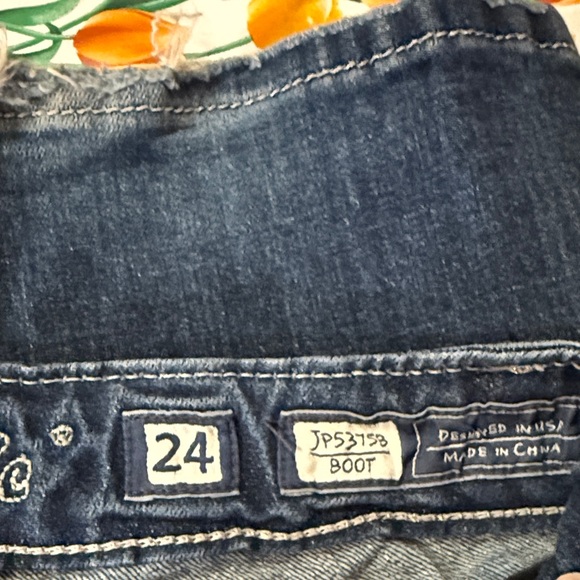 Miss Me Women's Boot Cut Jeans - Dark Blue, Size 24, MAKE AN OFFER - Picture 4 of 10